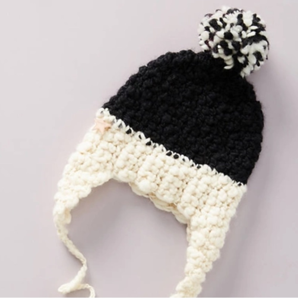 Anthropologie Veroalfie ZOE COLORBLOCKED WOOL HAT IN WHITE